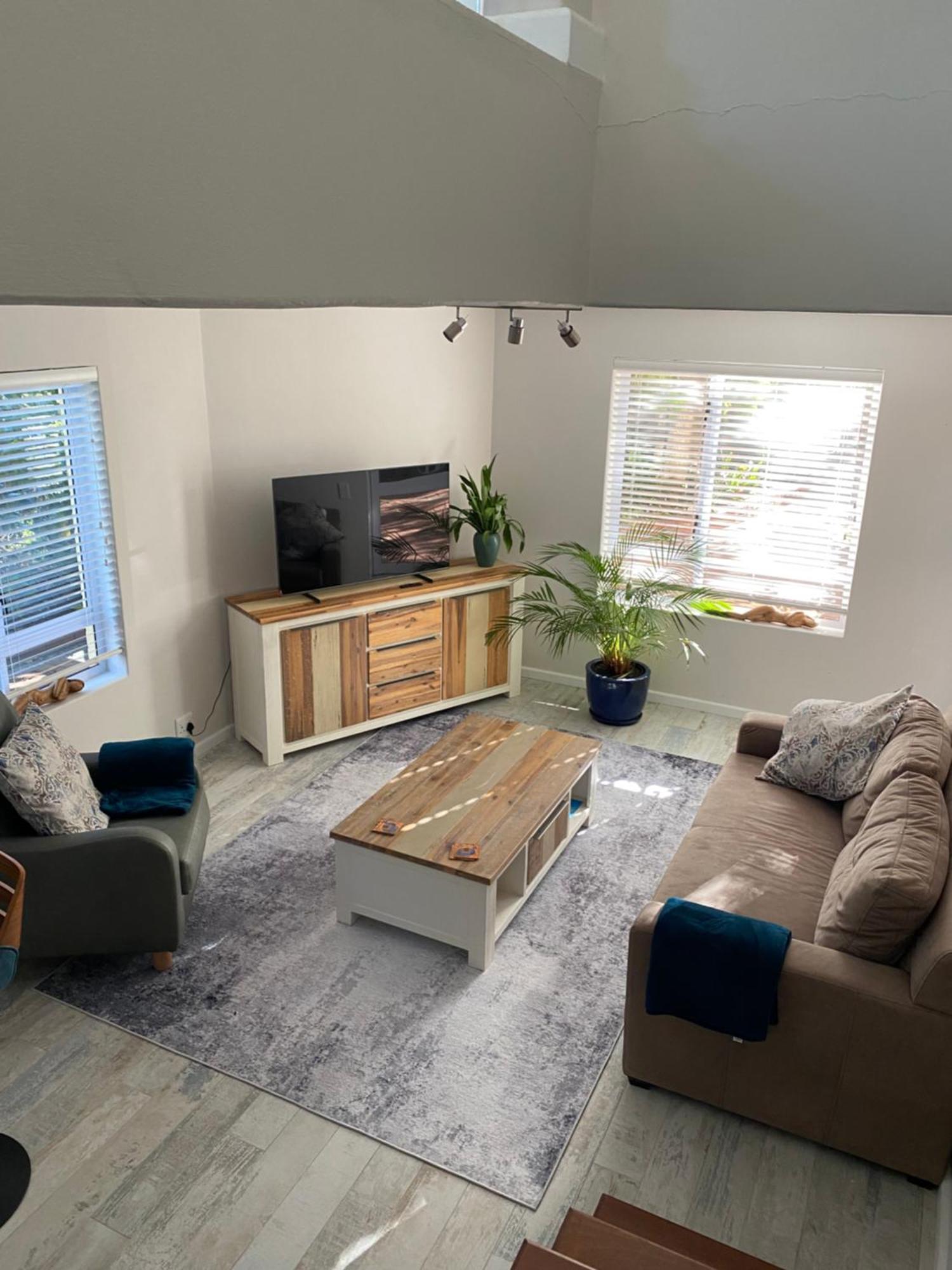 Apartment Hack's Shack