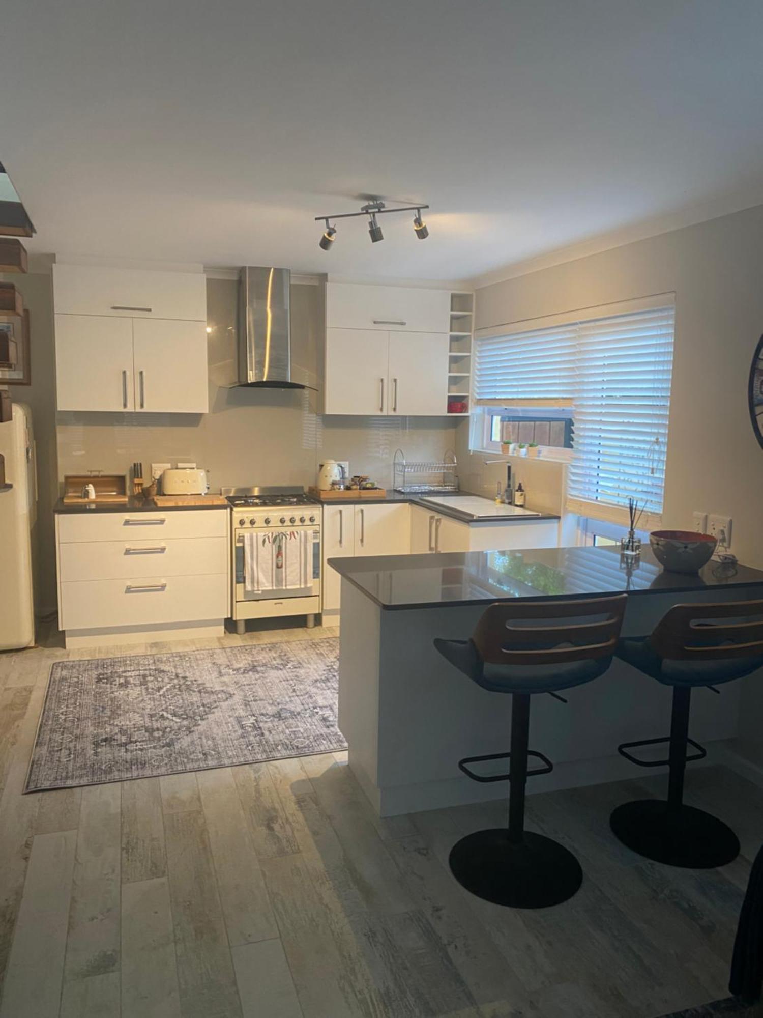Apartment Hack's Shack Cape Town